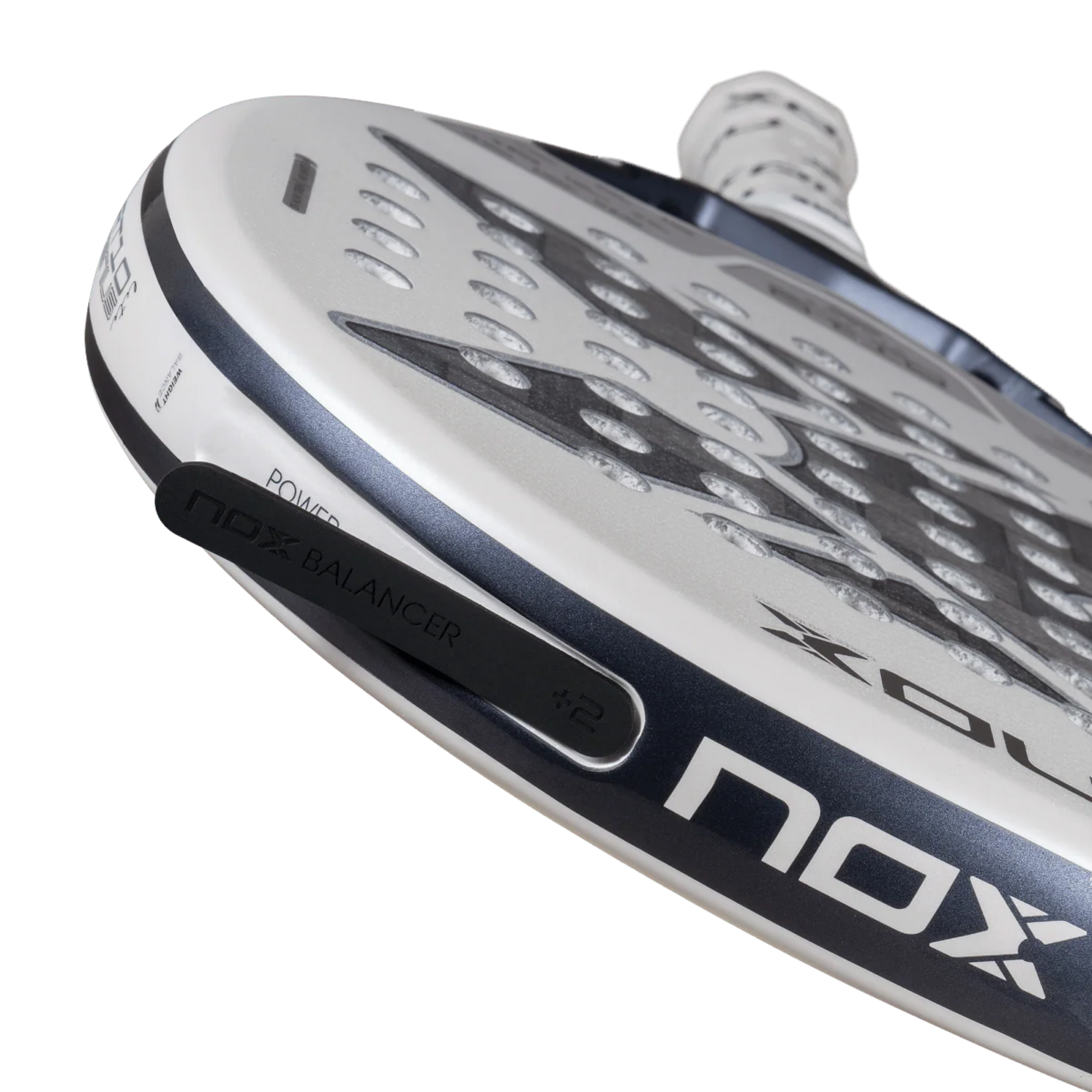 Raquette de padel NOX AT10 Luxury Genius 12K Alum Xtrem LITE 2026 by Agustín Tapia