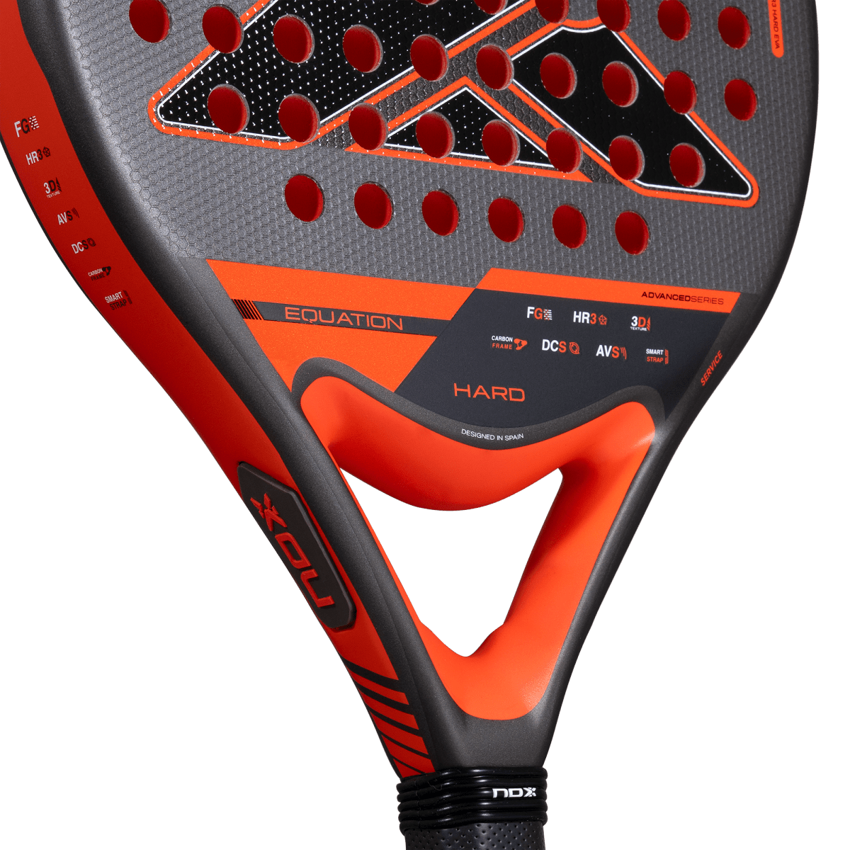 NOX Equation HARD Advanced 2027 padel racket, close-up of the heart