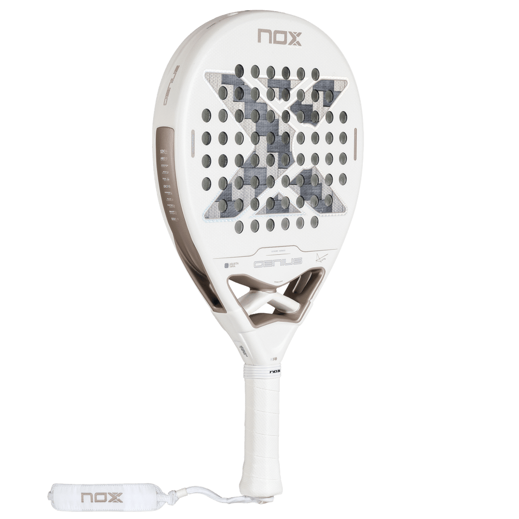 Raquette de padel NOX Genius 12K Alum XTREM Lite 2027 by Agustín Tapia, vue à 45 degrés