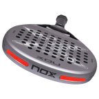 Raquette de padel NOX Genius 18K Alum 2027 by Agustín Tapia, contrepoids de 4 g du système Weight Balance