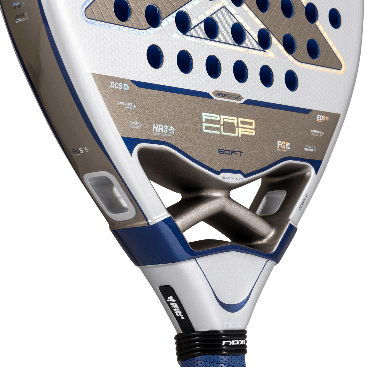 NOX Pro Cup SOFT 2027 padel racket by Agustín Tapia, close-up of the heart
