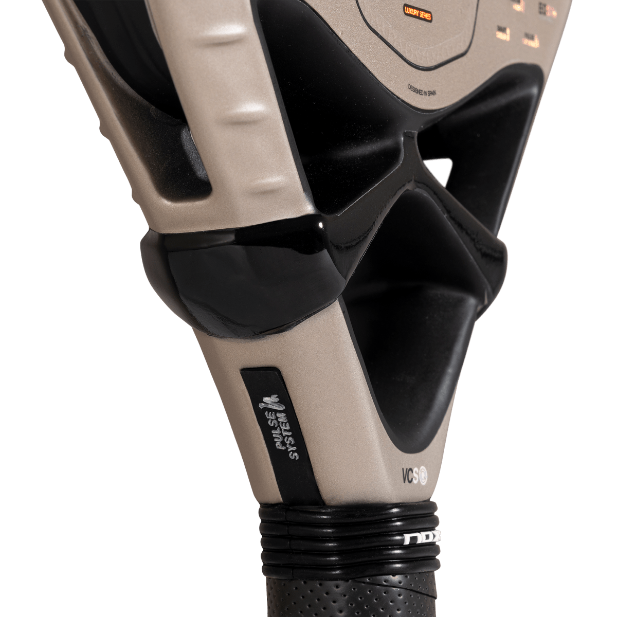 NOX Ventus Hybrid 12K Lite 2027 padel racket, close-up of the heart and the Pulse System